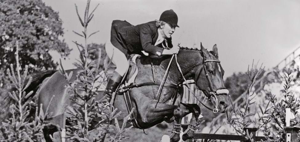 1976-79 - Eddie Macken & Boomerang.jpg