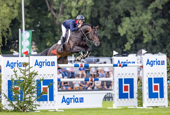 Adrian Whiteway and Chacco Volo - B&H (3).jpg