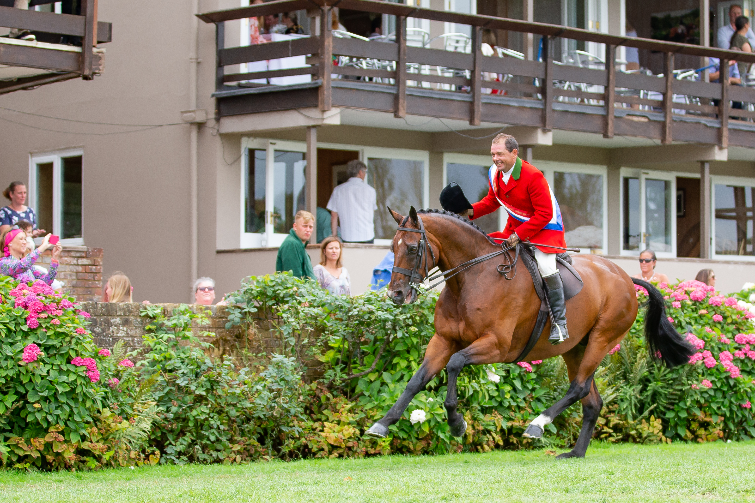 Robert Walker & View Point (2)